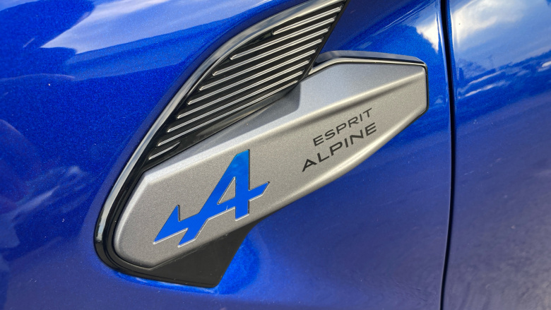 Renault Symbioz 1.6 E-Tech FHEV 145 Iconic Esprit Alpine 5dr Auto Hybrid Estate